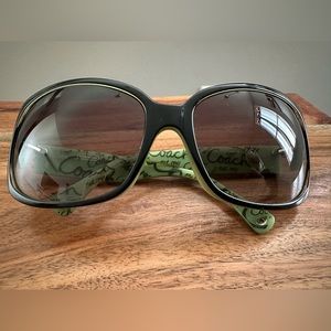 Coach Ginger sunglasses (black and green)